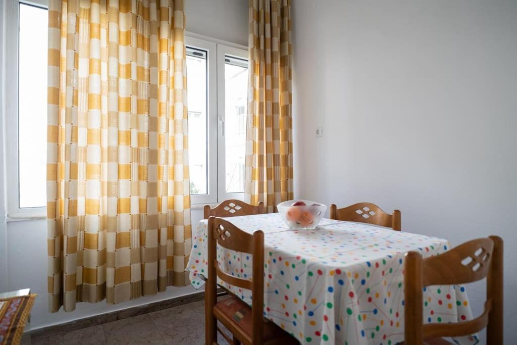 Theoni Central Apartment Kalampáka Dış mekan fotoğraf